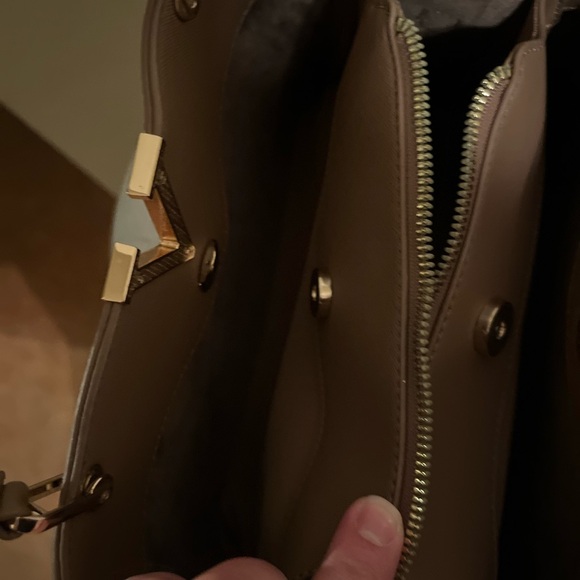 Crossi New York Purse Medium Size - Picture 7 of 9